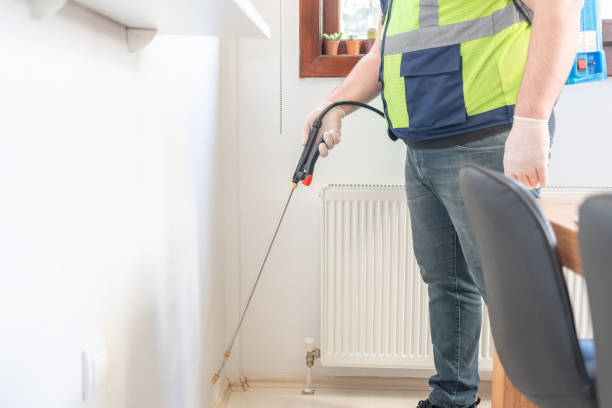 Best Mosquito Control Services  in Midland, WA